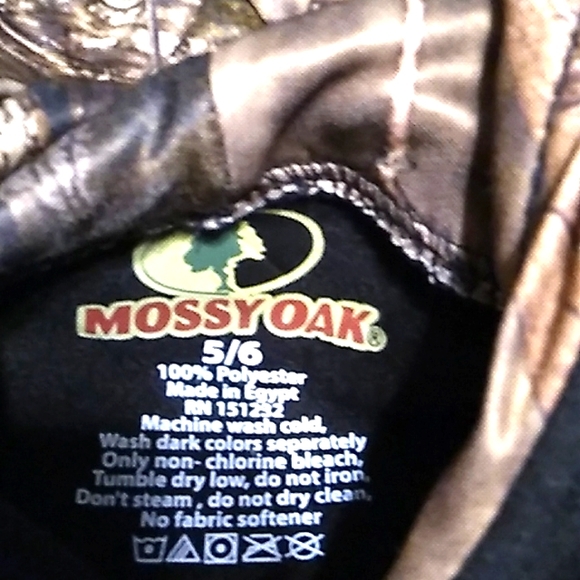 COPY - COPY - Nwt Mossy Oak Pullover Sweatshirt (5/6) - Picture 9 of 9